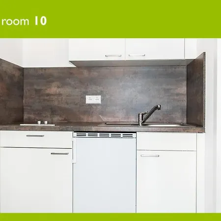 05 Bachwiesenstr شقة